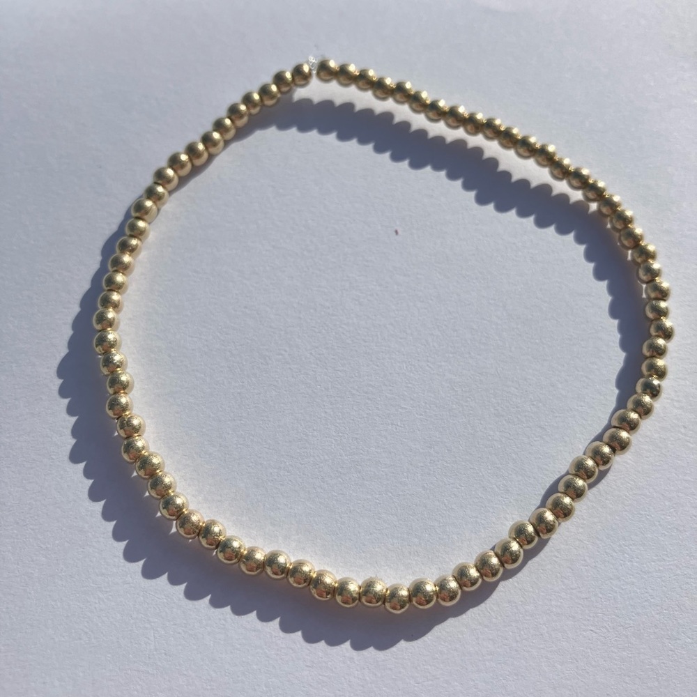 𝐆𝐨𝐥𝐝 𝐠𝐞𝐦